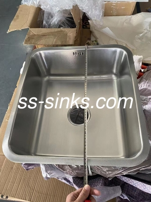 18/10 নিকেল ইস্পাত উপাদান 304 স্টেইনলেস স্টীল সাবান ডিসপেনসর এবং আনুষাঙ্গিক জন্য রান্নাঘর সিঙ্ক